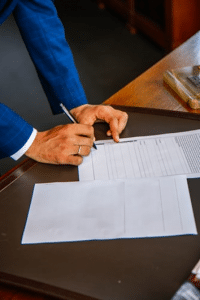Read more about the article What Documents Can You Get Signed By A Notary Public